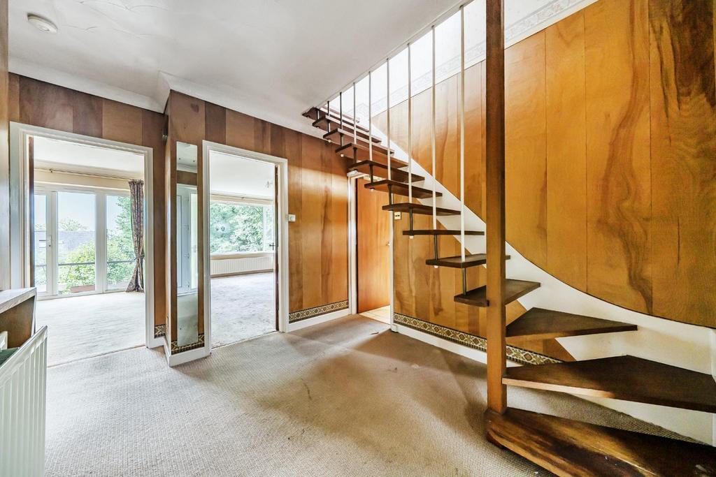 House in Sheffield, Middlewood, Fox Hill - View 3