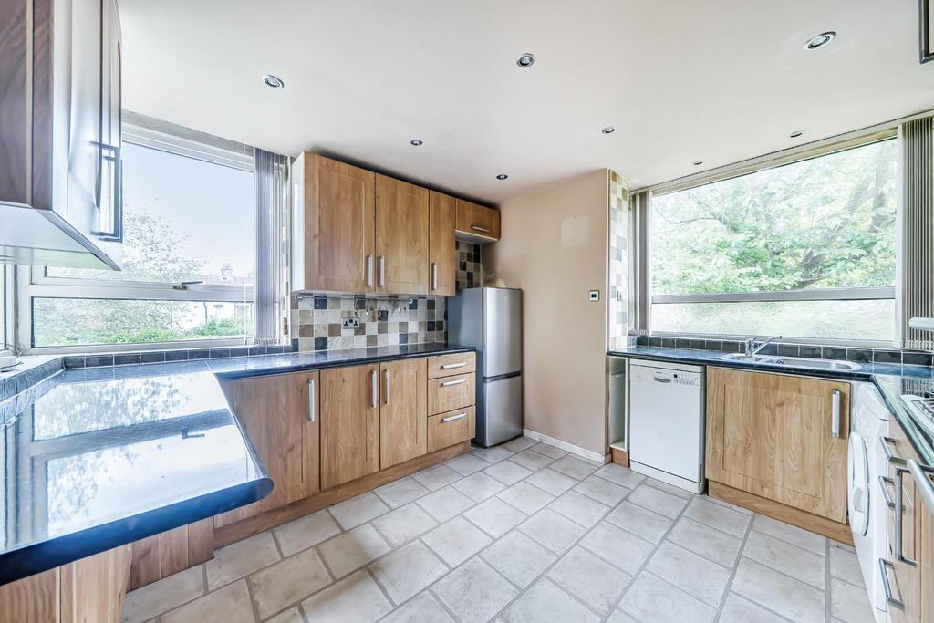 House in Sheffield, Middlewood, Fox Hill - View 4