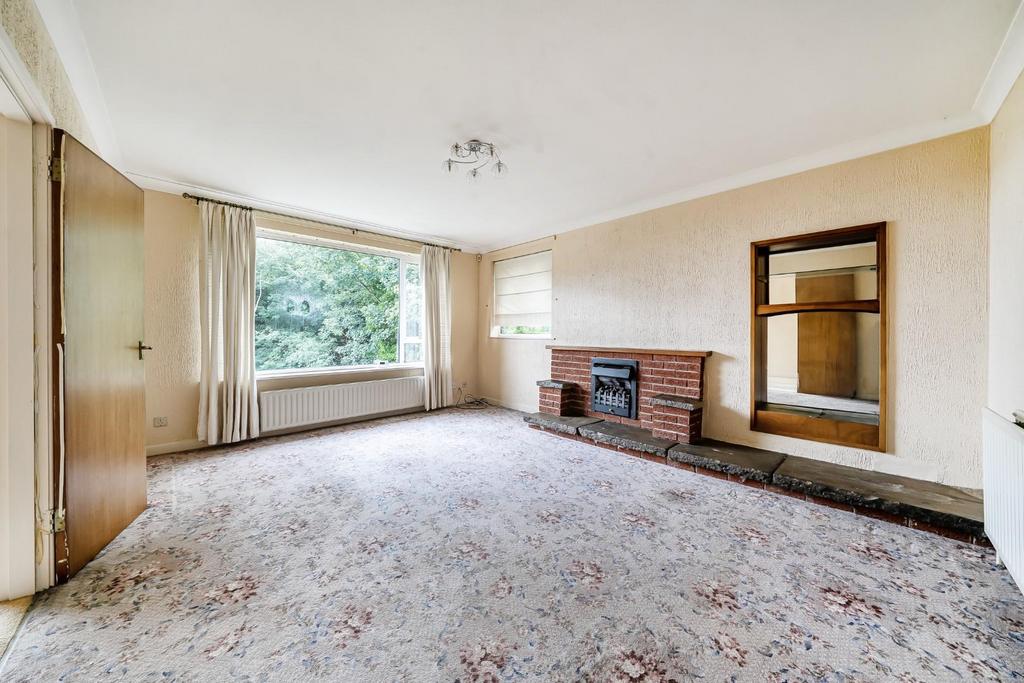 House in Sheffield, Middlewood, Fox Hill - More