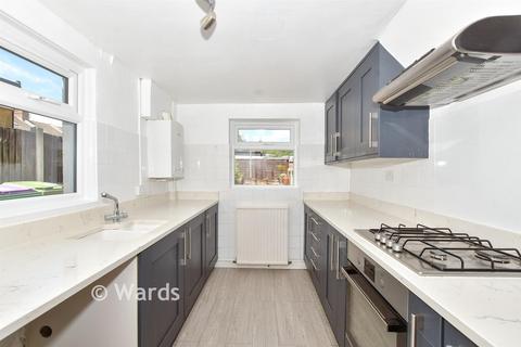 2 bedroom terraced house for sale, Warren Road, Folkestone, Kent