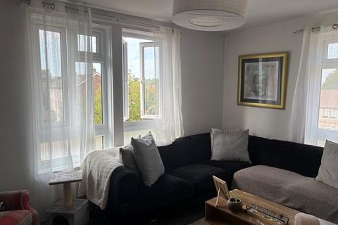 2 bedroom apartment to rent, Sheep Street, DEVIZES