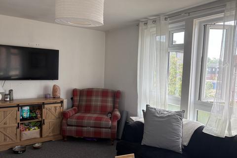 2 bedroom apartment to rent, Sheep Street, DEVIZES