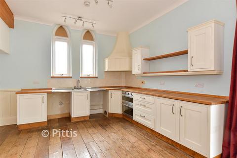 4 bedroom detached house for sale, Heath Road, Sandown PO36