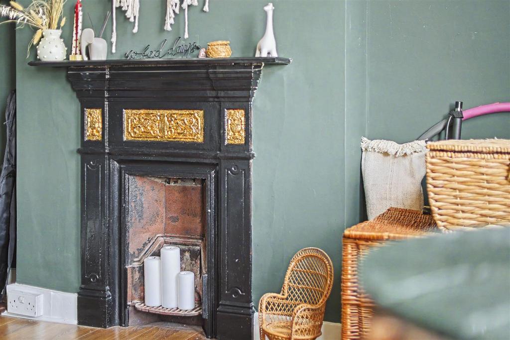Living room, fireplace