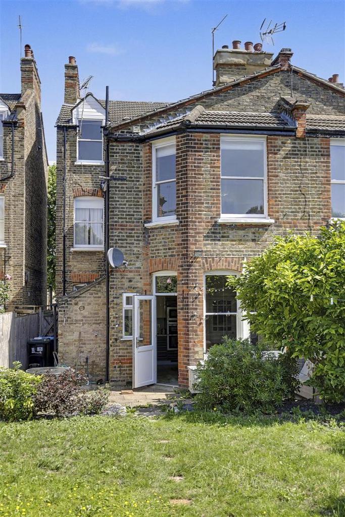 Detached house exterior, garden