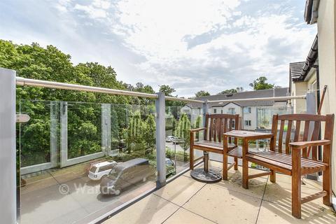 2 bedroom flat for sale, Tudeley Lane, Tonbridge, Kent