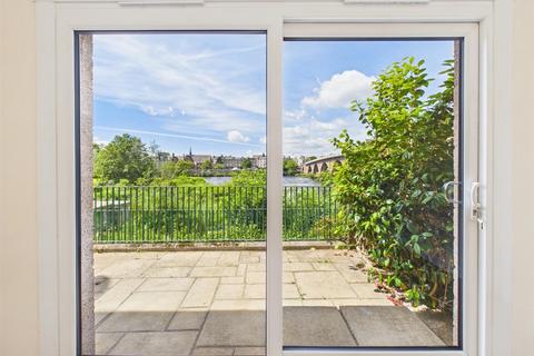 3 bedroom terraced house for sale, Commercial Street, Perth PH2
