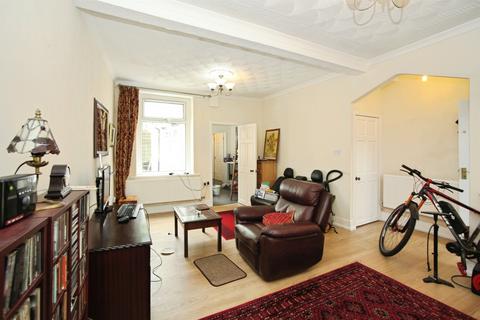 3 bedroom end of terrace house for sale, Avon Terrace, Porth