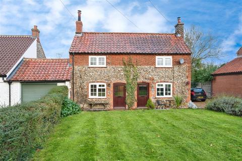 Guest house for sale, Wells Road, Hindringham, FAKENHAM