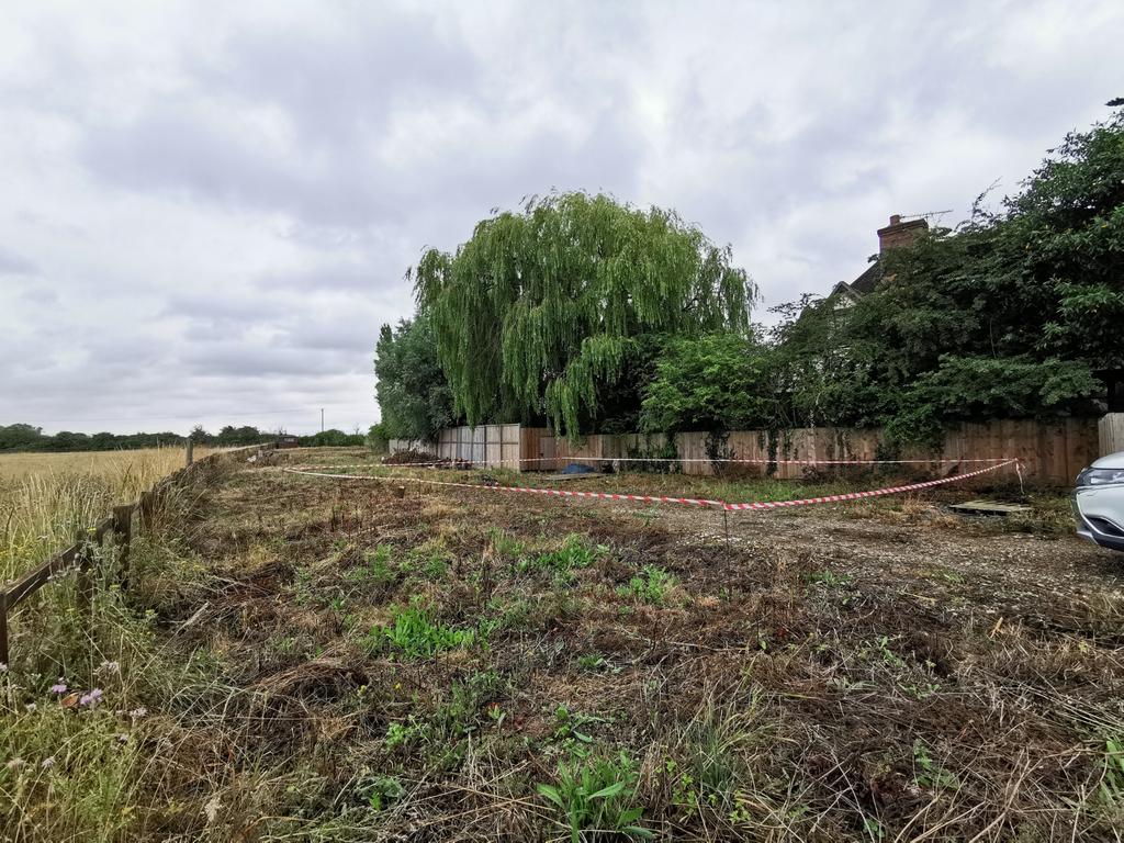 north side of Innisfree, North Fambridge, CM3 - View 2
