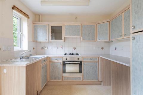 2 bedroom end of terrace house for sale, Elizabeth Close, Attleborough