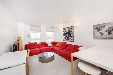 1 bedroom flat for sale - View 2