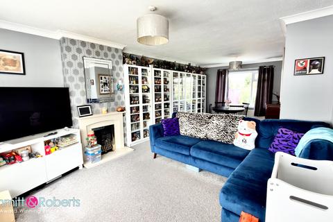 3 bedroom semi-detached house for sale, Pauls Green, Hetton-Le-Hole, Houghton le Spring, Tyne and Wear, DH5 9BP