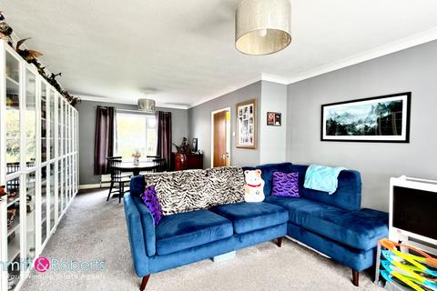 3 bedroom semi-detached house for sale, Pauls Green, Hetton-Le-Hole, Houghton le Spring, Tyne and Wear, DH5 9BP