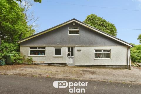 4 bedroom farm house for sale, Penyard Road, Hirwaun, Aberdare