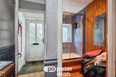 4 bedroom farm house for sale, Penyard Road, Hirwaun, Aberdare