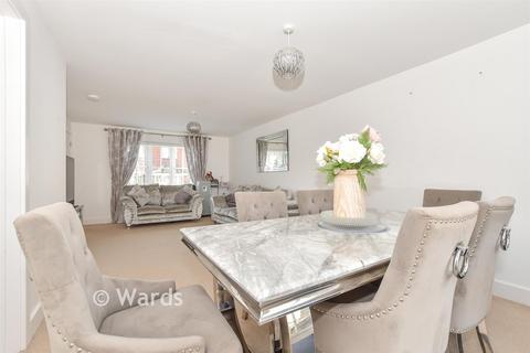 undefined, Bishop Close, Ashford TN26