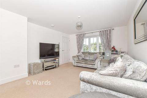 undefined, Bishop Close, Ashford TN26