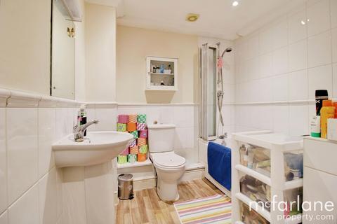 2 bedroom apartment for sale, Godwin Court, Swindon SN1