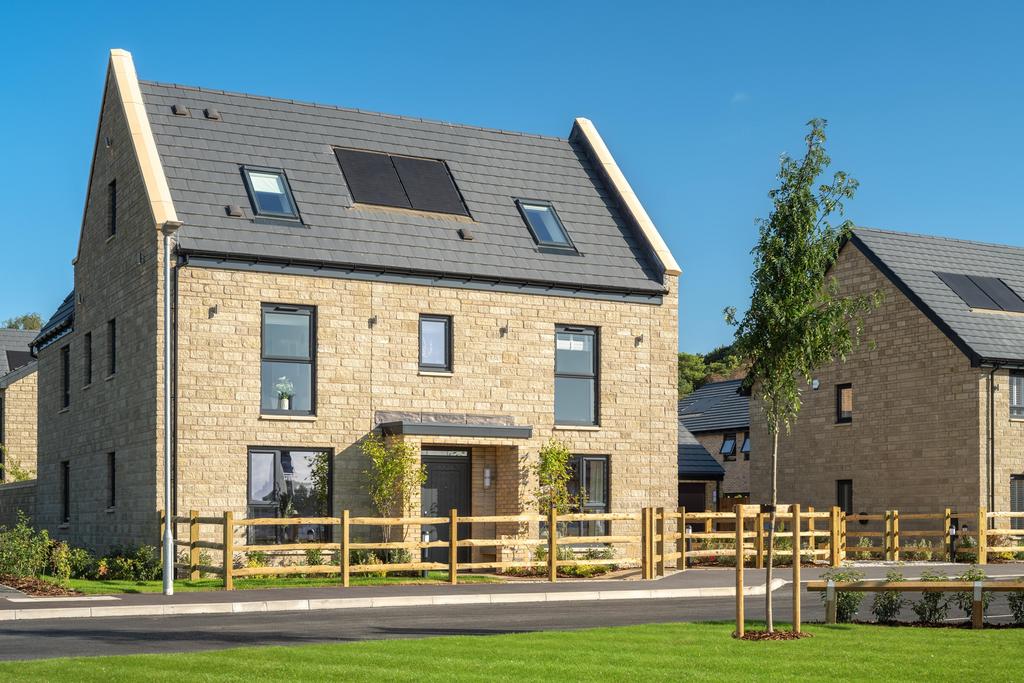 5 bedroom detached house for sale