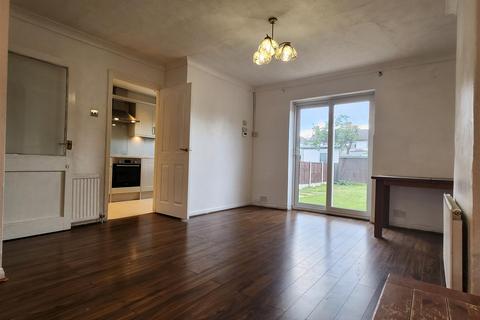 3 bedroom house to rent, Raymond Road, Ilford