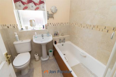 4 bedroom detached house for sale, Seaton Place, Wideopen, Newcastle Upon Tyne
