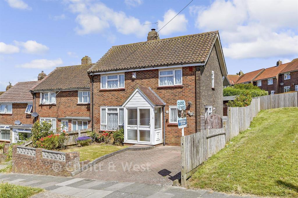 Sandhurst Avenue, Brighton BN2 - View 4