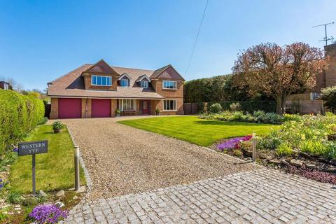 5 bedroom detached house for sale, CHURCH ROAD, GREAT BOOKHAM, KT23