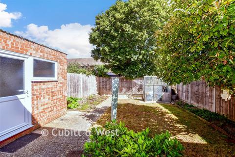 2 bedroom end of terrace house for sale, Hooks Lane, Havant PO9