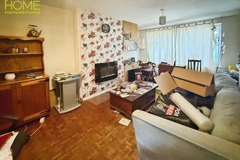4 bedroom semi-detached house for sale, Paterson Place, Shepshed, Leicestershire