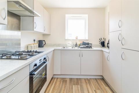 1 bedroom flat for sale, Ellerman Square, Brooklands, Milton Keynes