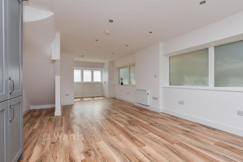 2 bedroom character property for sale, Grotto Road, Margate, Kent