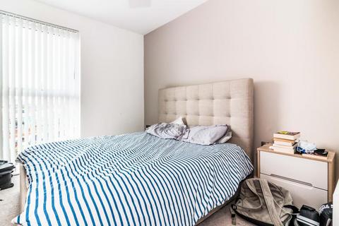 1 bedroom apartment for sale, Queens Dock Avenue, Hull