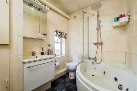 3 bedroom end of terrace house for sale, Seven Oaks Crescent, Bramcote Hills, Nottingham, Nottinghamshire, NG9