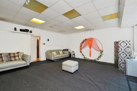 3 bedroom end of terrace house for sale, Seven Oaks Crescent, Bramcote Hills, Nottingham, Nottinghamshire, NG9