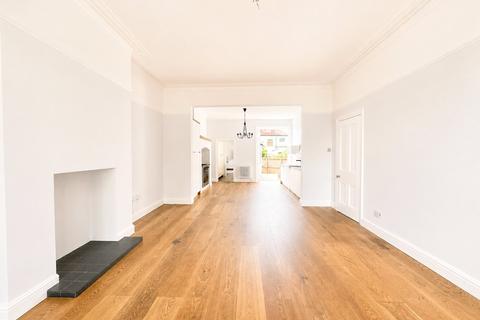 2 bedroom apartment for sale, Marine Park, West Kirby, Wirral, Merseyside, CH48
