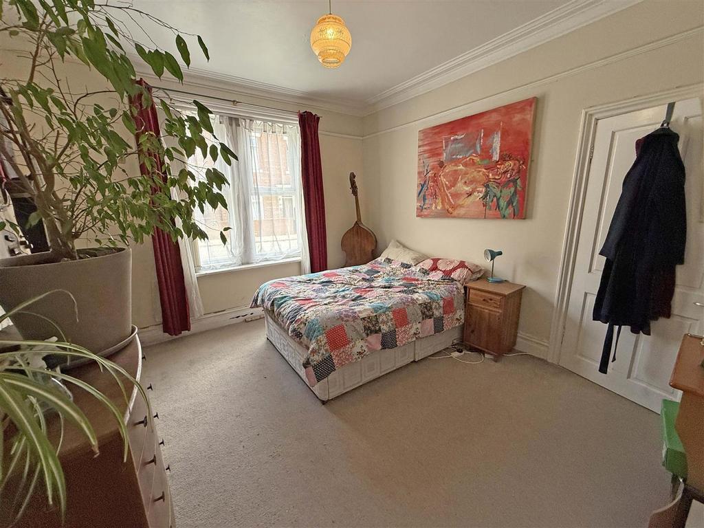 Bedroom 1 A.jpg
