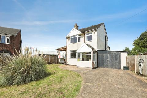 3 bedroom detached house for sale, Hill Top Avenue, Winsford, Cheshire, CW7