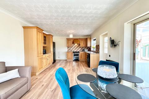 4 bedroom detached bungalow for sale, Froghall Road, Stoke-On-Trent ST10