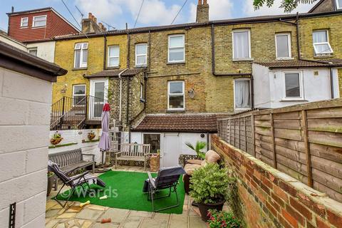 2 bedroom terraced house for sale, London Road, Dover CT17
