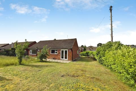 2 bedroom bungalow to rent, Larch Avenue, Macclesfield SK11