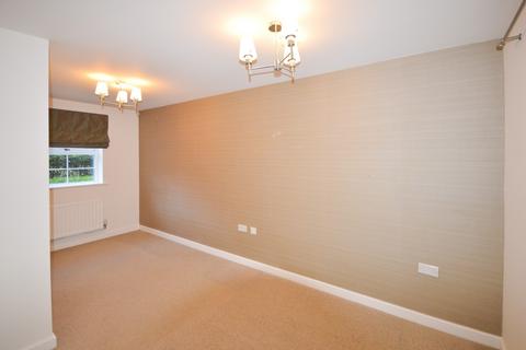 2 bedroom flat to rent, Hockerill Street, Bishops Stortford, CM23