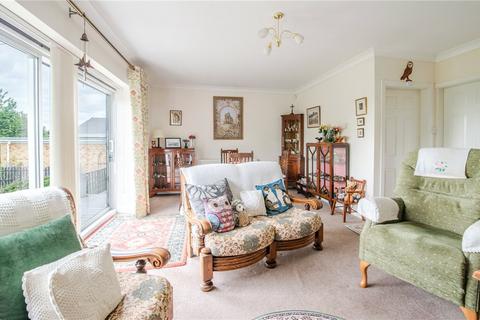 2 bedroom bungalow for sale, Geraldton Avenue, Bradford, West Yorkshire, BD2