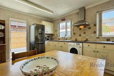 2 bedroom bungalow for sale, Rossall Close, Preston PR5