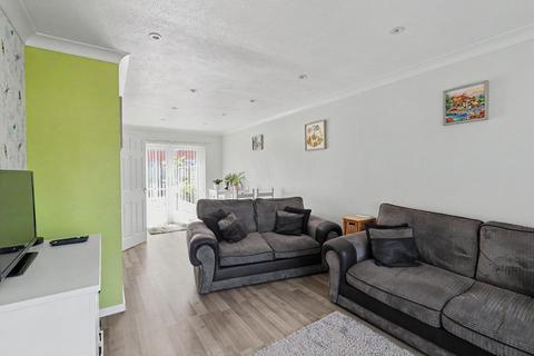 4 bedroom semi-detached house for sale, Gussage Road, Poole