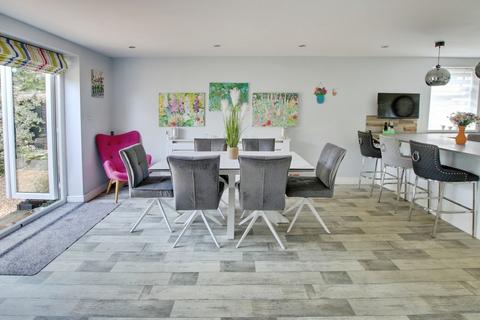 5 bedroom farm house for sale, Knights End Road, March PE15