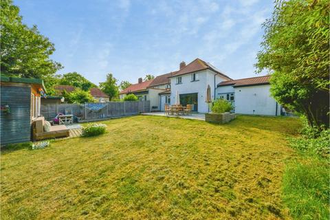 3 bedroom end of terrace house for sale, Campers Avenue, Letchworth Garden City, SG6