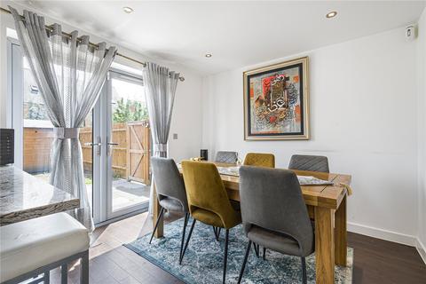 4 bedroom detached house for sale, Discovery Drive, Swanley, BR8