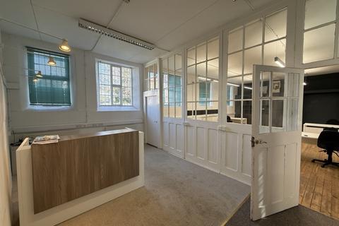 Office to rent, Ladywell Barnstaple EX31 1QT