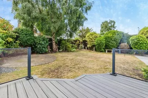 3 bedroom detached house for sale – pohled 2